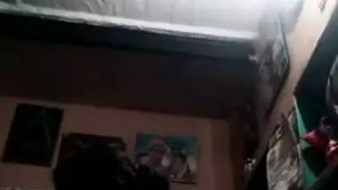 Amateur Desi slut puts off red bra and shows big XXX tits for cam