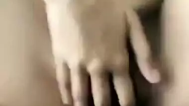 Sri Lankan Slim Cutie Getting Fucked So Deep and Her Face Reveals How Deep His BF’s Dick is Inside Her