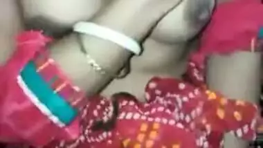 Solo porn clip with Indian girl who touches medium tits and snatch