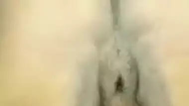 Fat Desi touches her XXX pussy and ass spreading the buttocks close-up