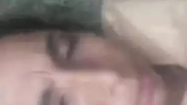 Outdoor MMS video of Pakistani girl having XXX fun with Desi BF