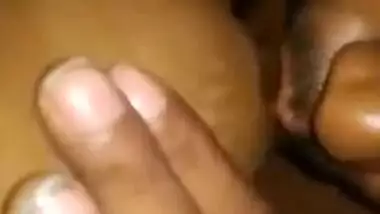 Woman's Indian nipples are so sexy that XXX buddy milks them using mouth