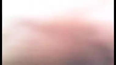 Tamil sex video of a slim teen girl having sex with her friends