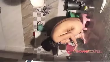 Indian shower sex of desi masked neighbor scandal