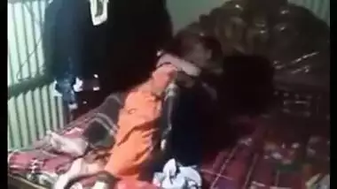 Desi madam ji fucked hardcore his customer when her husband was not at home