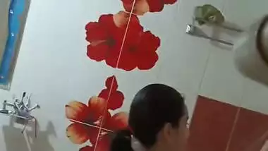 Big boobs sister bathing caught on cam by brother