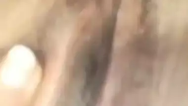 Cute Indian XXX teen showing her sweet boobs and pussy on cam