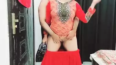 Indian Mom Cheating With Neighbour,s Uncle Fucked In Ass With Hindi Audio