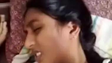 Bangalore College Teen Girlfriend Gives In To Boyfriend’s Request With Huge Boobs