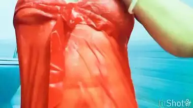 Indian Bhabi Bathing &pissing In Bathroom With India Summer, Gia Paige And Sophie Dee