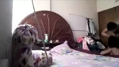 Hindi Sex Video Desi Mms Of Indian Wife With Neighbor’s Son!