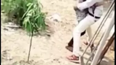 Indian lovers caught making out outdoor in backyard in Desi mms video