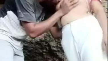 Taboo Desi XXX brother-in-law fucks sexy muslim Indonesian sister in hills