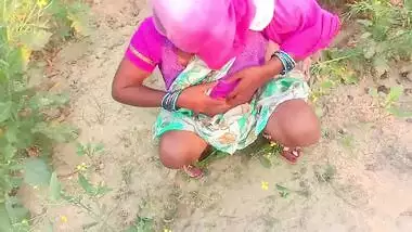 Husband records his filthy Desi wife playing with hairy XXX twat