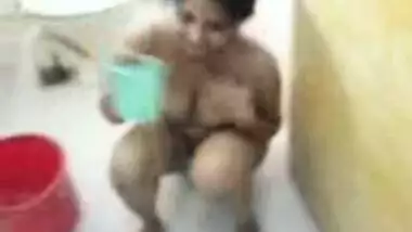 Smart Indian Aunty's Nude Bath , Blowjob to hubby's Cock