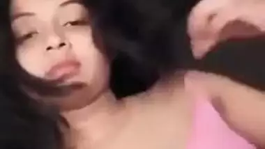 Young Desi seductress shows off her big XXX breasts for the camera