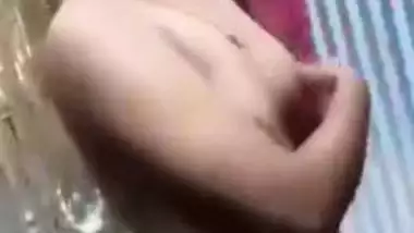 Slutty teen gal exposes perky Desi tits and cute twat in XXX clip