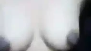 Village girl records her first sex MMS while riding a dick