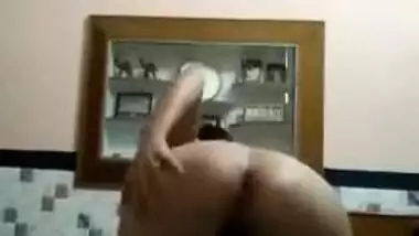 Today Exclusive-horny Desi Bhabhi Record Her Nude Video