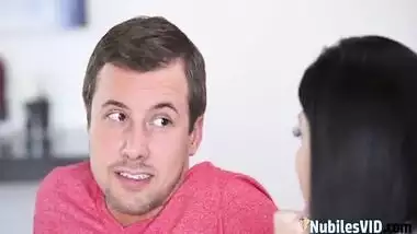 MILF Teach Porn S4-E2 Alli Rae, India Summer In Use What You Got