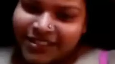 Today Exclusive- Horny Desi Boudi Showing Her Boobs On Video Call Part 2