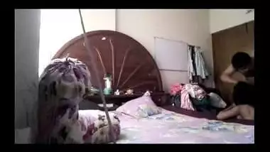 Hindi sex video desi mms of Indian wife with neighbor’s son!
