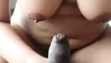 Indian gf with mouth watering boobs gives an amazing handjob for her boss
