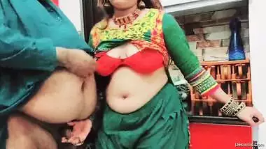 Shy Housewife finally agreed to spread her legs for hubby’s close friend