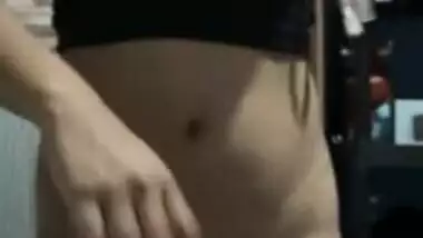 I make a bet with the one who delivers the water and gives me a delicious fuck