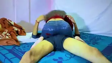 18 Year Old Teen Pussy Fucking 1st time with dirty talk full HD