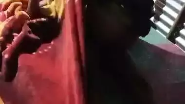 Village couple fucks at midnight in Indian sex video