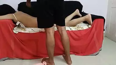 Wife Fuck By Massager Boy After Full Body Massage At Home When Her Husband Goes Office