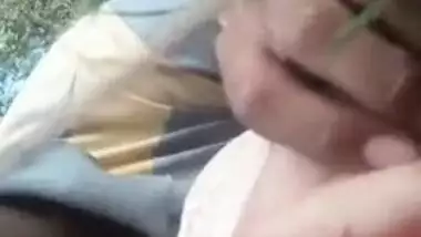 MMS video of teen Desi who receives great XXX pleasure in pussy-fucking