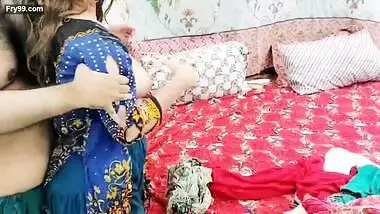 XXX Desi Village Maid Flashing Boobs And Seducing Her Boss Gone Into Sexual With Clear Hindi Audio
