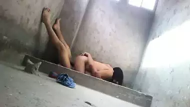 Naughty Assamese Bhabhi Homemade Sex MMS With Horny Devar