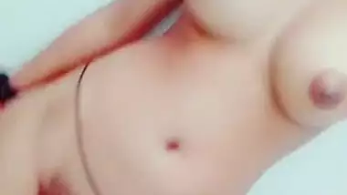 Desi girl with nice eyes exposes XXX vulva and boobs in front of mirror