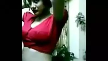 Desi hardcore sex clip of a chubby girl and a servant