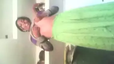 desi girl self recored and shows her tits and pussy