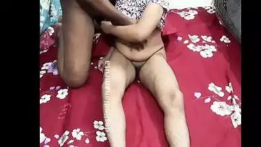 Amruta Indian Desi Hot Boob Bhabhi Gets Tight Wet Pussy Finger, Boob Press By Her Boyfriend And Does Hand Job