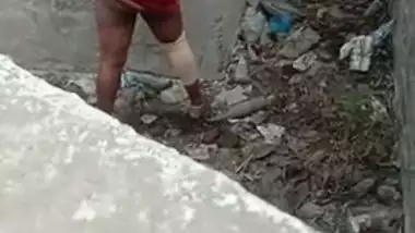 Caught lewd aunt for quick masturbating outdoor, scandal desi XXX mms