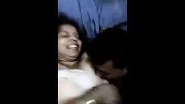 Indian family MMS of Mere Chacha ne Mami ke saath jordaar sex kiya