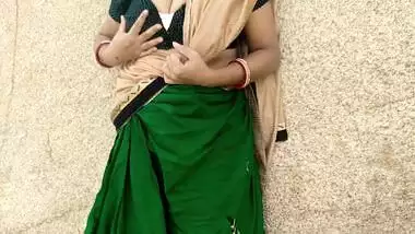 Desi Indian Bhabhi Public Outdoor Big Boobs Show Compilation With Huge Boobs