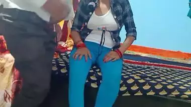 Stepdad turns the Desi on by touching titties and fucks XXX orifice