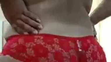 Topless Indian mom takes off red panties to make XXX buddy happy