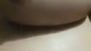 Desi wife exposes her really huge XXX boobies and sex nipples on camera