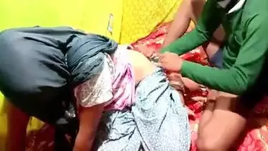 Desi Bhabhi, Indian Desi Bhabhi And Indian Bhabhi - Padosi Aunty Ke Ghar Jakar Aunty Ki Chudai Kardi