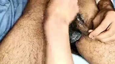 Hardcore cock is shaved by his girlfriend with naked pussy with hindi audio