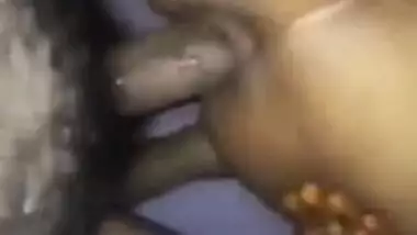 Desi girl has XXX hole fucked by the amateur MMS cameraman close-up