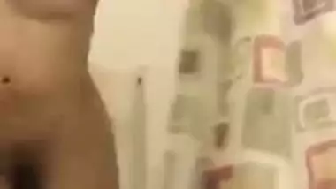 Hannah Davis playing in shower for her cousin in law pt.2