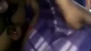 Desi girl agrees to porn video if the boyfriend won't film her face